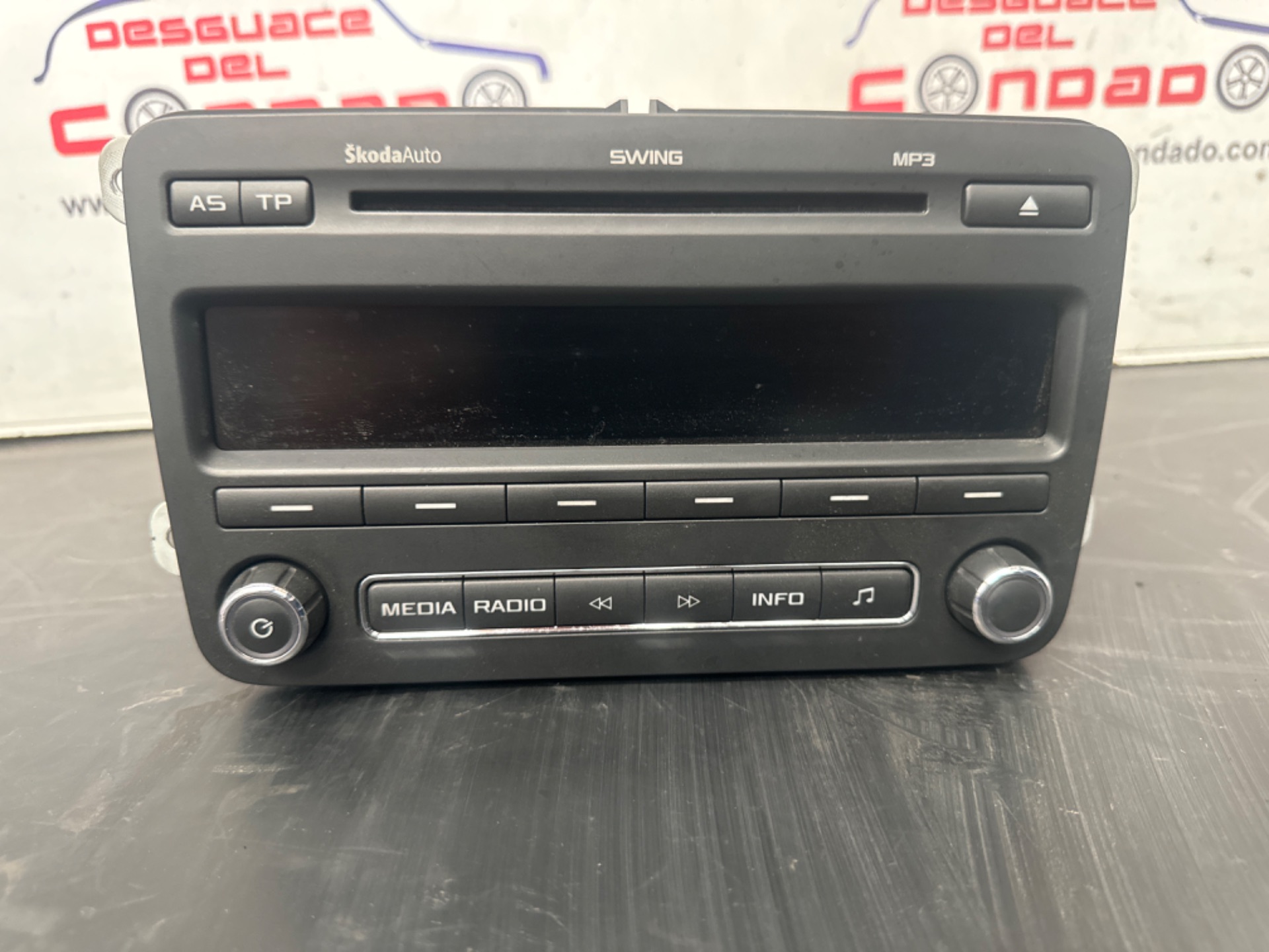 SISTEMA AUDIO / RADIO CD