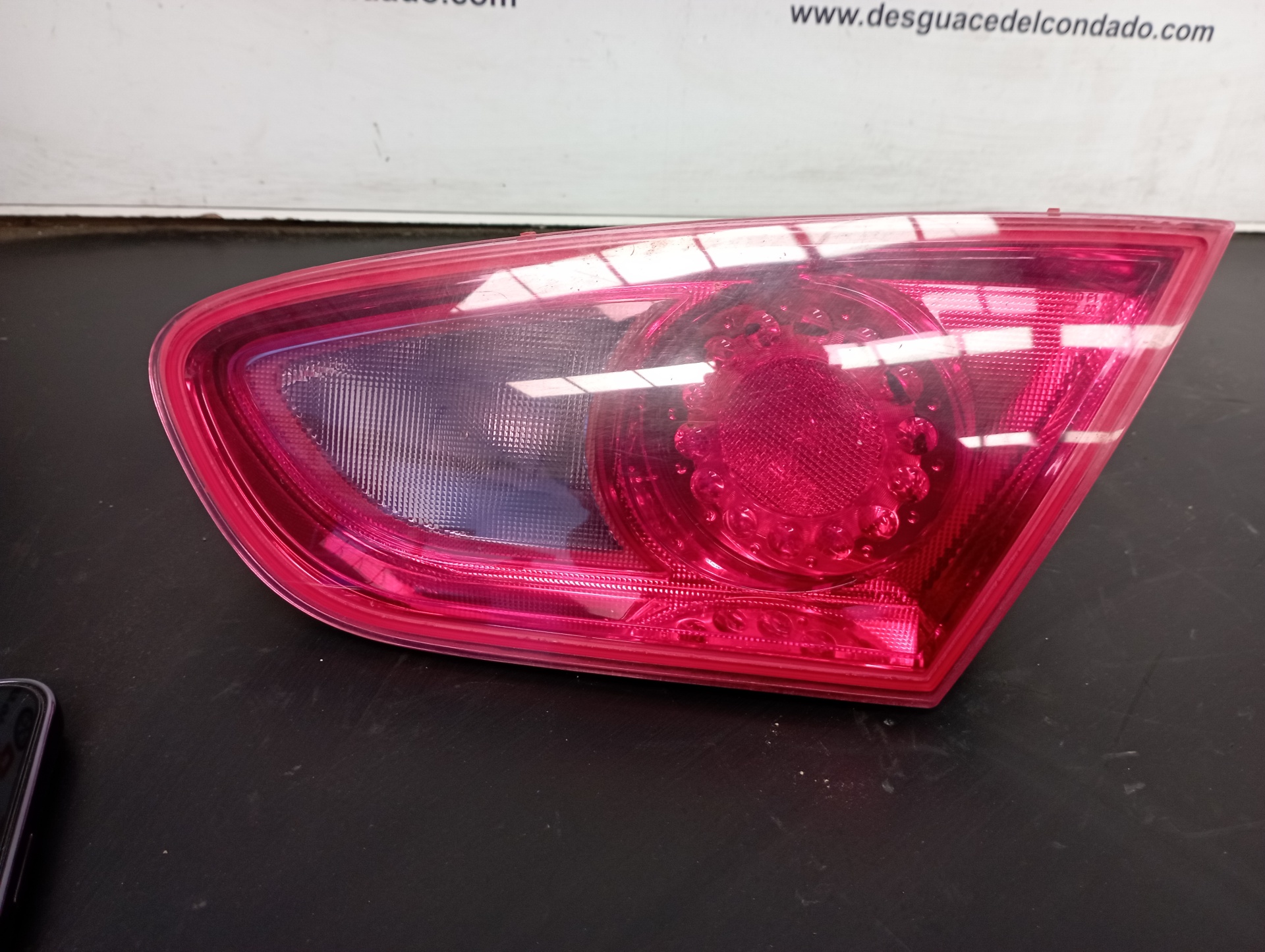 PILOTO TRASERO DERECHO INTERIOR