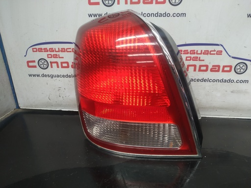 [217995] PILOTO TRASERO IZQUIERDO