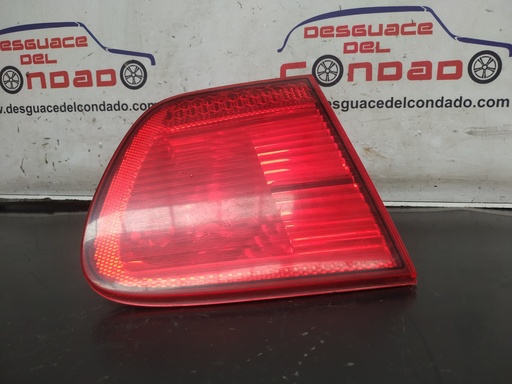 [217474] PILOTO TRASERO IZQUIERDO INTERIOR