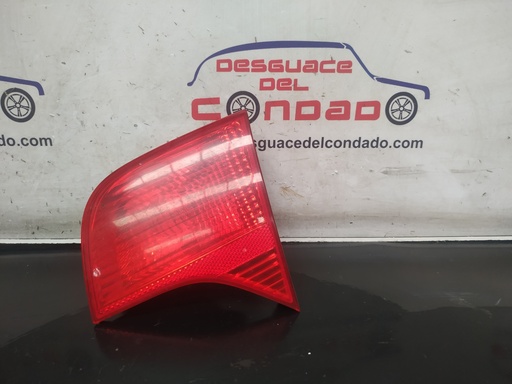 [220182] PILOTO TRASERO DERECHO INTERIOR