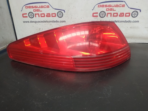 [220184] PILOTO TRASERO IZQUIERDO
