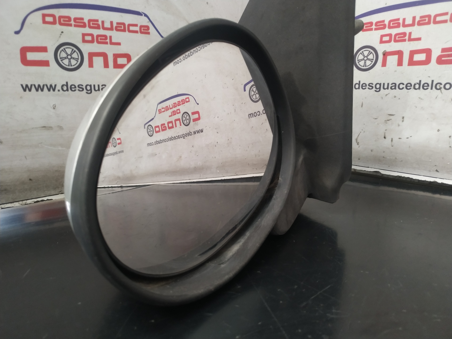 RETROVISOR IZQUIERDO