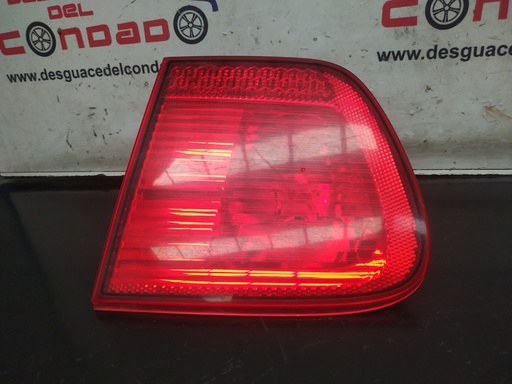 [217517] PILOTO TRASERO DERECHO INTERIOR