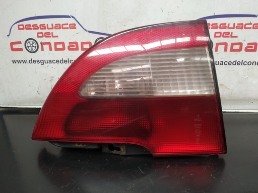 [219717] PILOTO TRASERO IZQUIERDO INTERIOR