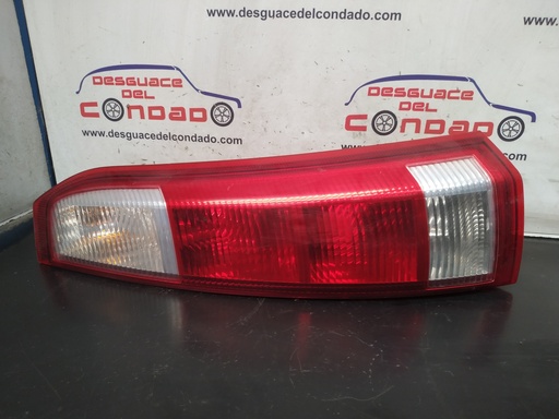 [220764] PILOTO TRASERO DERECHO